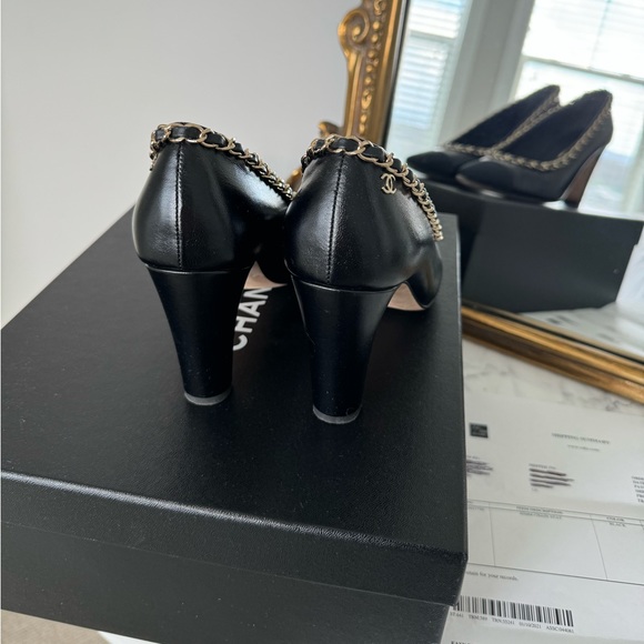 Chanel Chain Heels 36.5 - Picture 11 of 16